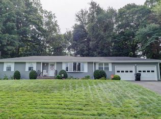 134 Sandy Ln, Meriden, CT 06450