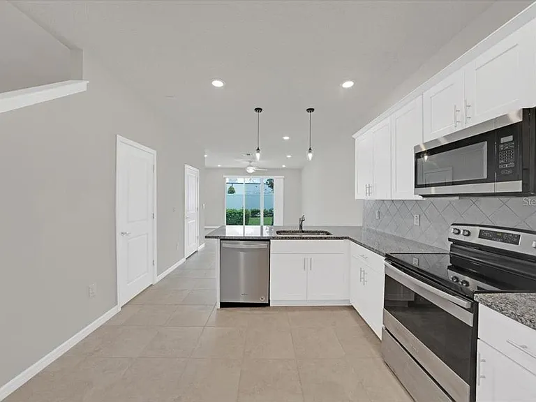 2906 Deer Pine Trl — Photo 7