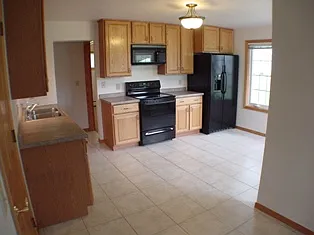 3035 Martin Rd — Photo 4