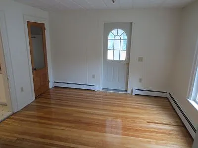 27 Dillingham St — Photo 5