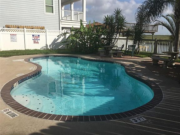 2nd image of 14898 Granada Dr Unit 5
