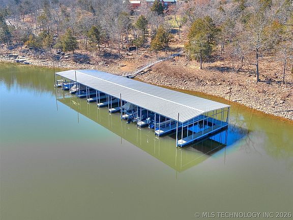 2nd image of 1073 Hidden Ridge Rd