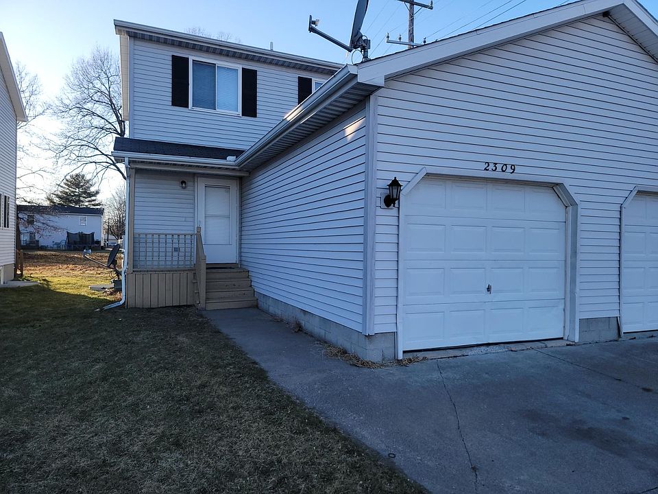 1st image of 2309 11th St