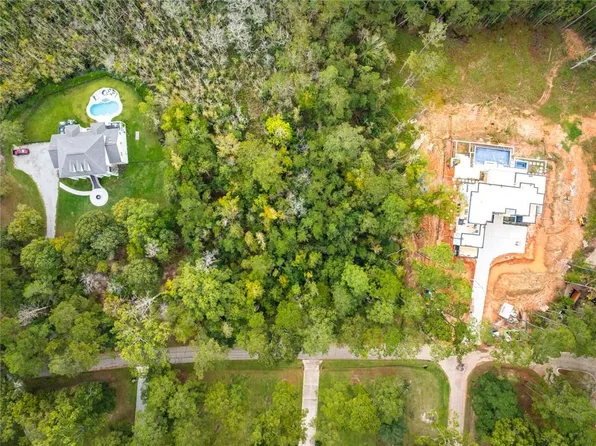 210 Mattingly Ln, Madisonville, LA 70447