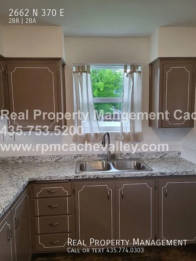 2662 N 370 E — Photo 4