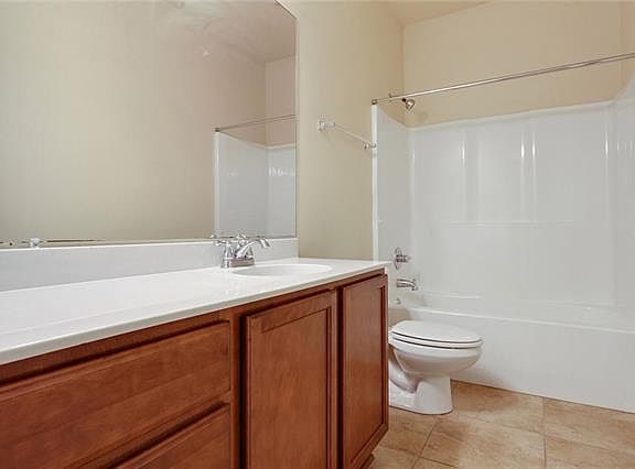 5th image of 501 Indigo Pkwy APT 23
