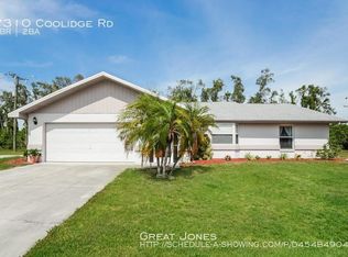 7310 Coolidge Rd, Fort Myers, FL 33967