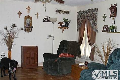 5th image of 1207 Park Dr