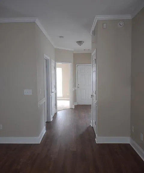 2919 Aylesbury Dr — Photo 6