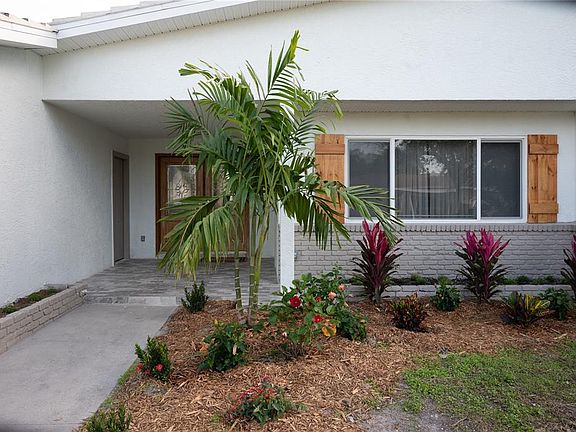 3rd image of 6613 BLUE HERON DRIVE S