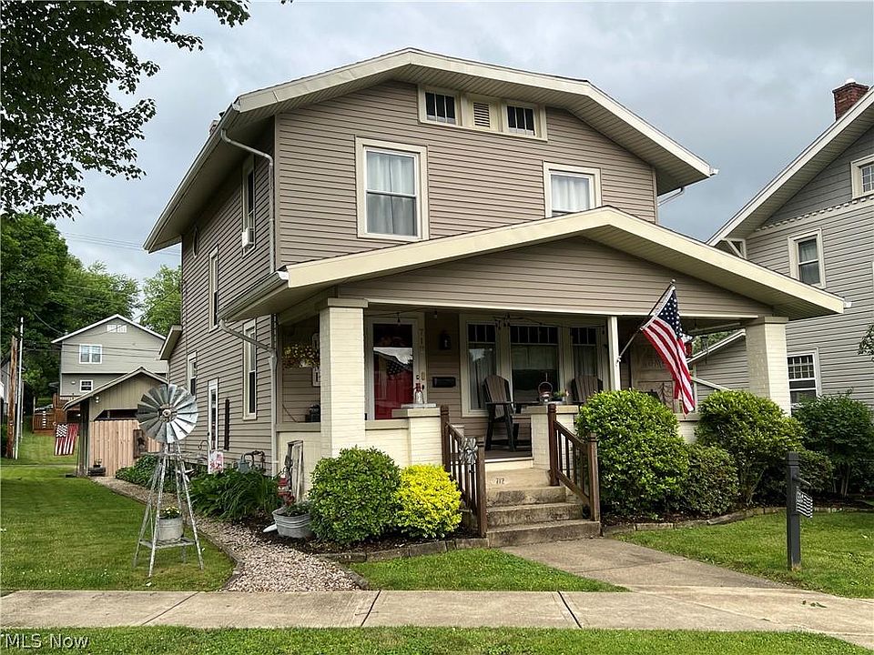 1st image of 712 N 9th St
