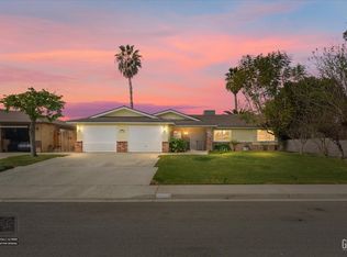 1807 Manning St, Bakersfield, CA 93309