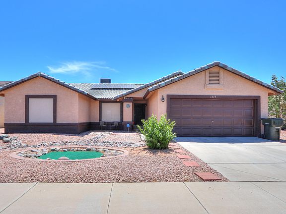 3rd image of 1275 E Brenda Dr