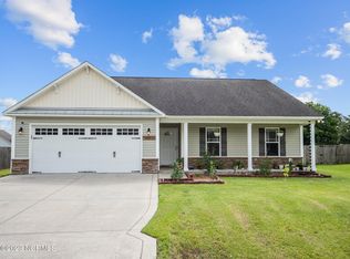 102 Gobblers Way, Richlands, NC 28574