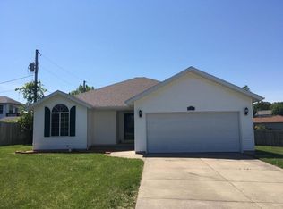 857 S Hackberry Ave, Nixa, MO 65714