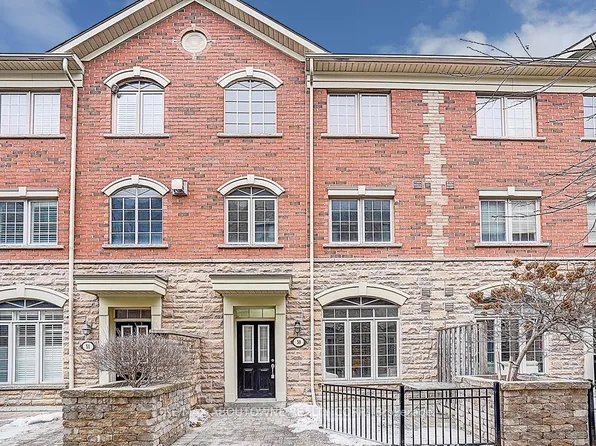 8 Brighton Pl #50, Vaughan, ON L4J 0E3