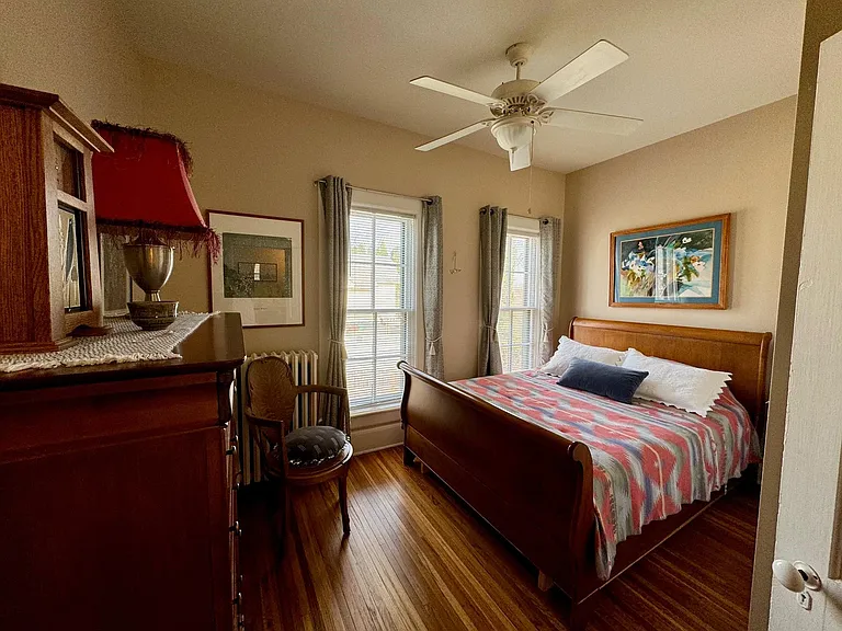 2nd bedroom - Great light, 2 windows, large closet.