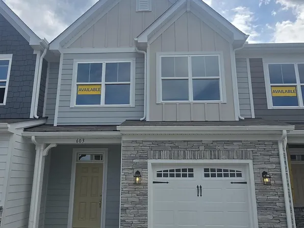 603 Autumn Lake Rd, Simpsonville, SC 29681