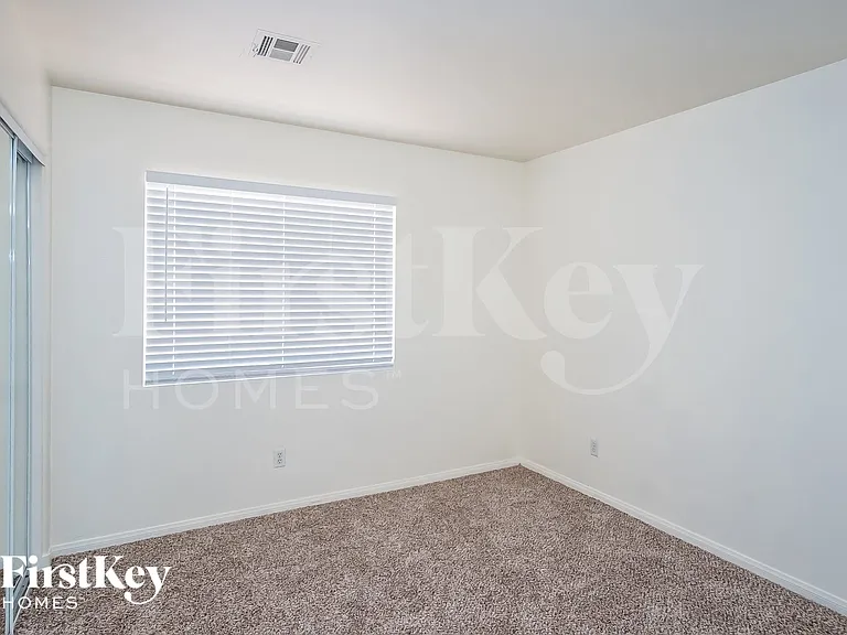 3758 Tranquil Canyon Ct — Photo 11