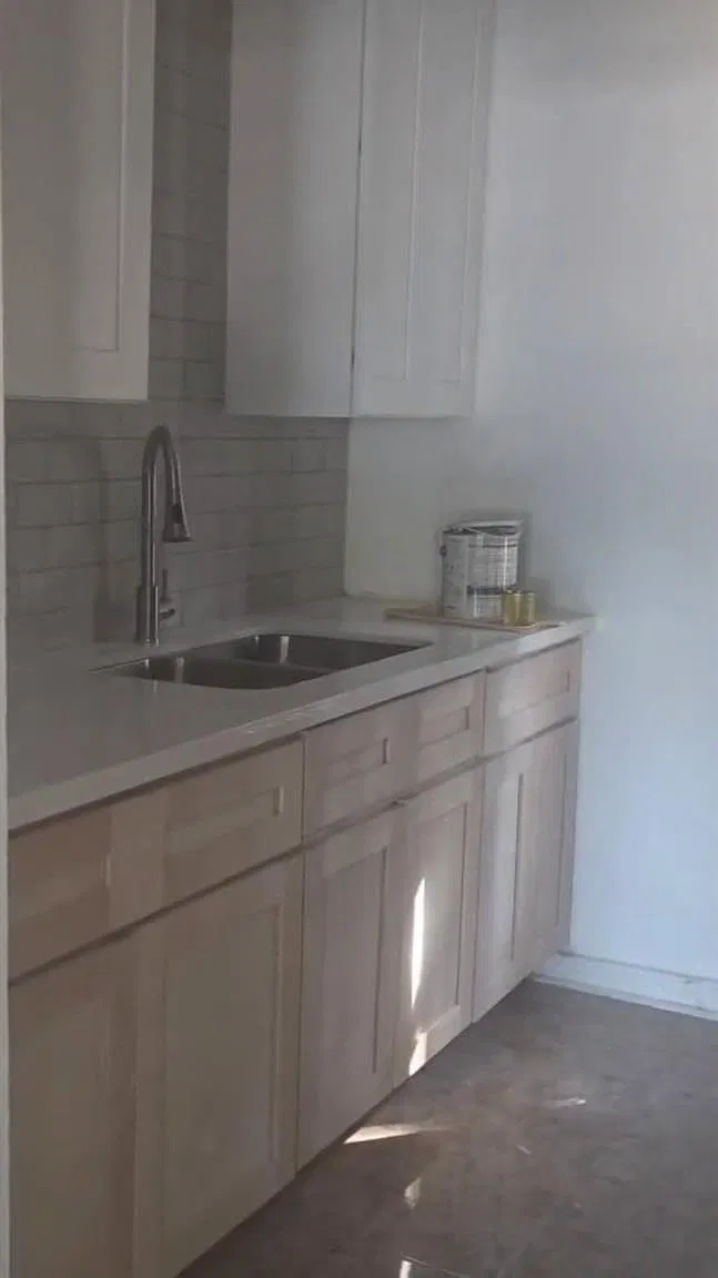 2 bed, 1.0 bath, 816 sqft, $1,100 — Photo 4