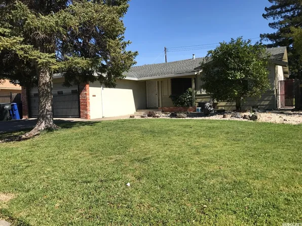 7577 Titian Pkwy, Sacramento, CA 95823