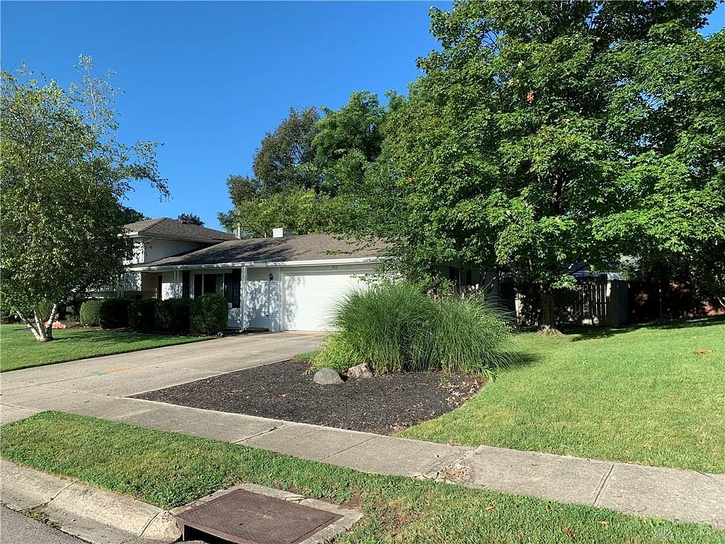 415 Bowman Ave, Tipp City, OH 45371 Zillow