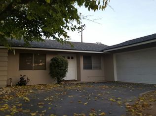 20 S Almond Ave, Oak View, CA 93022