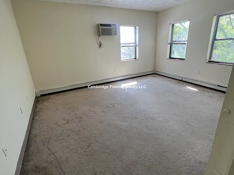 375 Highland Ave #3 — Photo 14