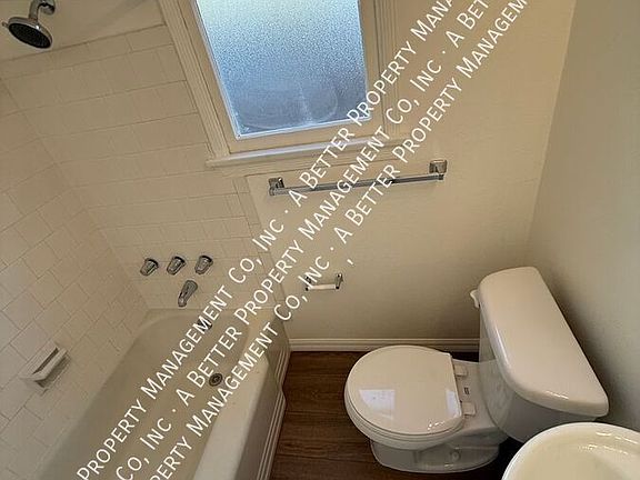 5th image of 427 E Freeland St #2