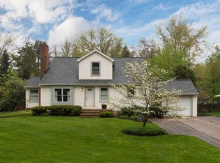 24426 Bruce Rd, Bay Village, OH 44140