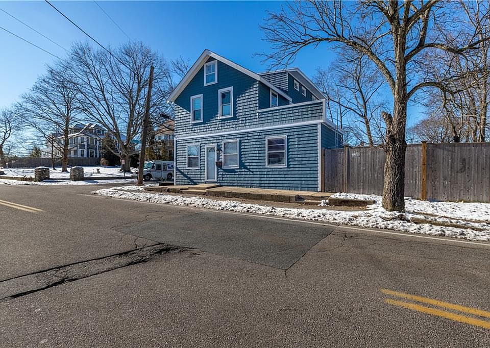 39 Fair St, Warwick, RI 02888 Zillow