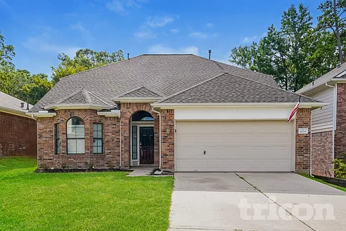 8026 N Tarrytown Crossing Dr Photo 1