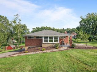 122 Demmel Dr, Mcmurray, PA