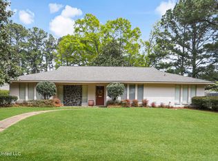 2270 E Manor Dr, Jackson, MS 39211