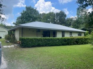 381 Barfield Rd, Cowarts, AL 36321