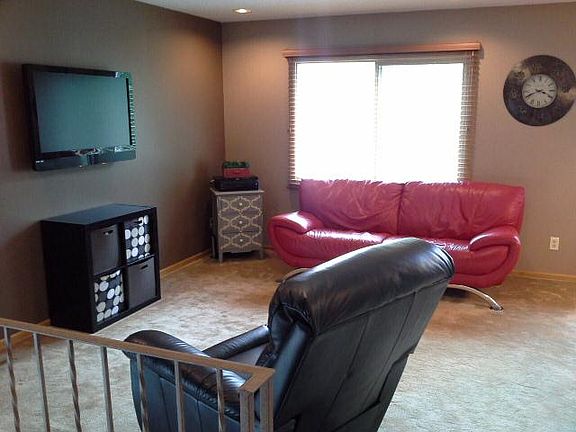 2nd image of 3570 Avon Ct
