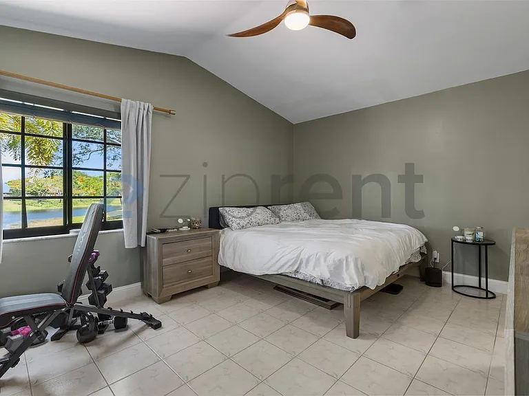 5140 NW 11th Dr — Photo 18