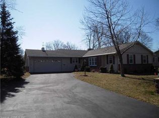 153 Grandview St, Manchester, CT 06040