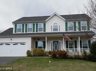 4 Saint Jacquelyns Ct, Stafford, VA 22556