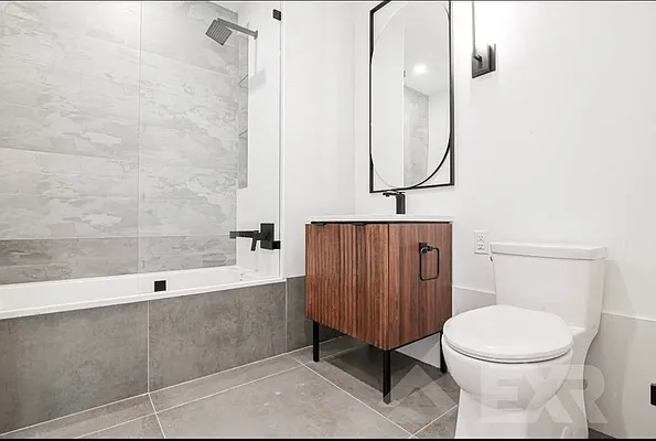 Rented by EXR | media 31