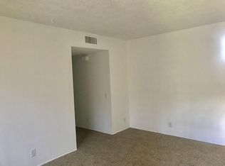 1745 E Arenas Rd APT 12, Palm Springs, CA 92262