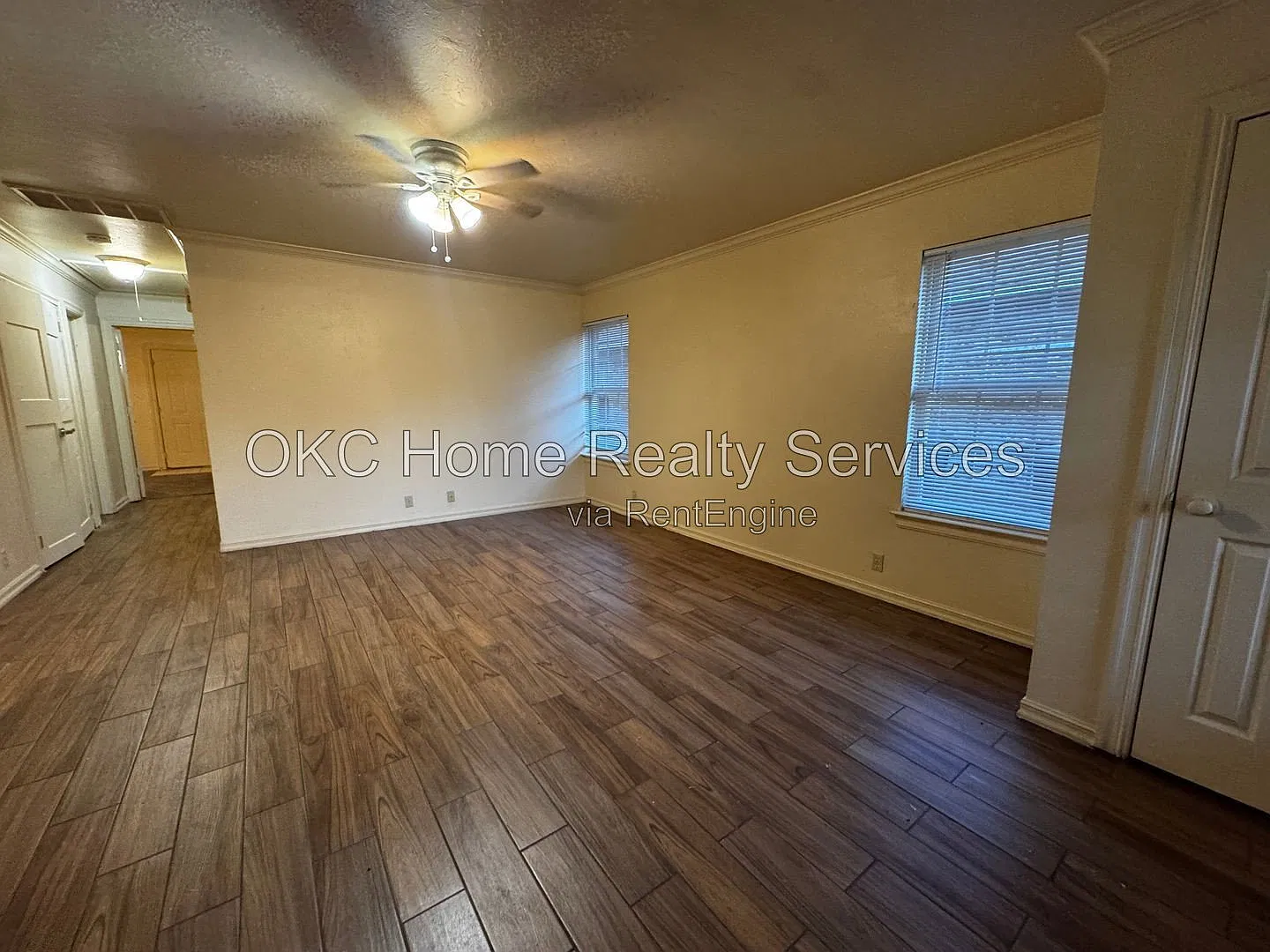 2 bed, 2.0 bath, 1000 sqft, $950 — Photo 2