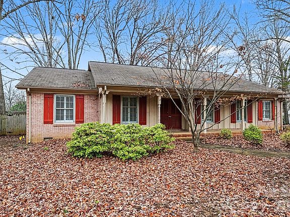 2nd image of 3430 Rea Rd