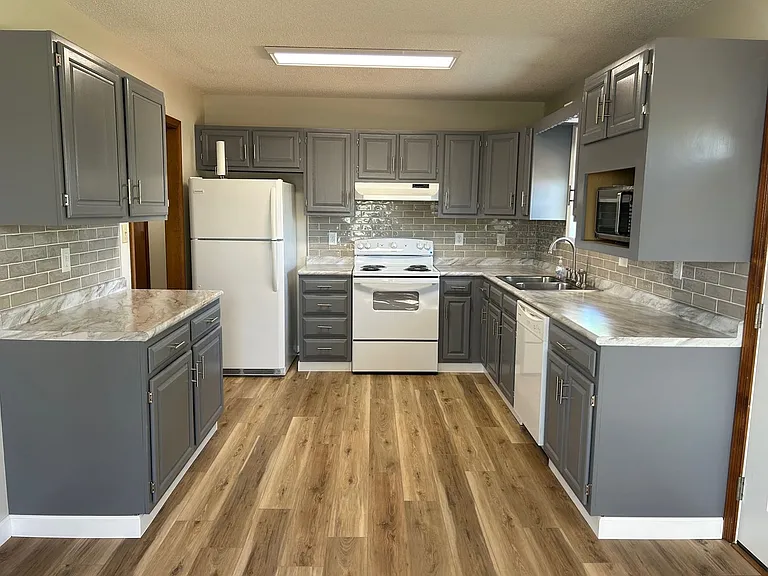 304 Old Stage Rd — Photo 5