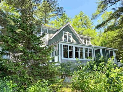 564 Lakeshore Drive, New London, NH, 03257
