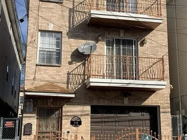 38 Graham St, Jersey City, NJ 07307