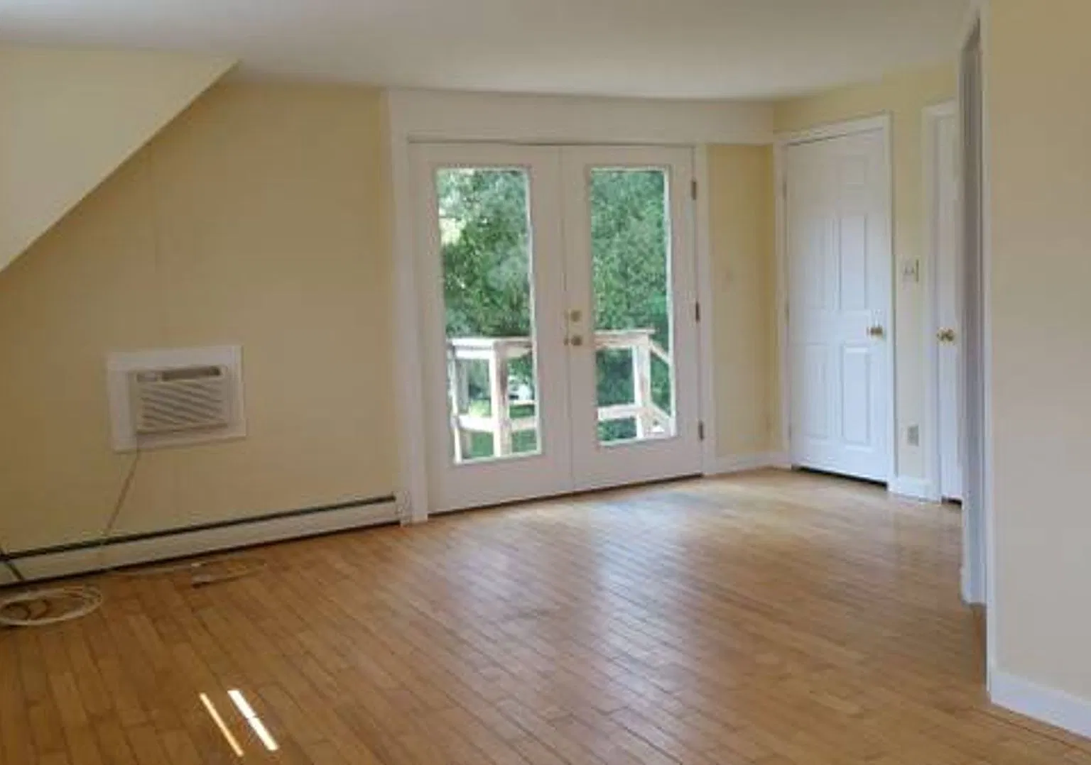 344 Pine Hill — Photo 1