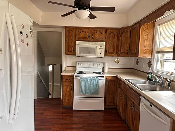5th image of 6018 Bay Pine Dr