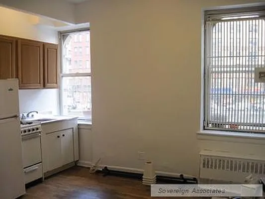 Rented by Sovereign Associates | media 13