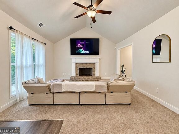 2nd image of 115 Brookside Ct